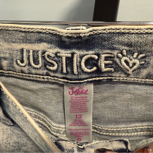 Justice Acid Wash Distressed Frayed Hem Denim Jeans, size 12 - Picture 2 of 4